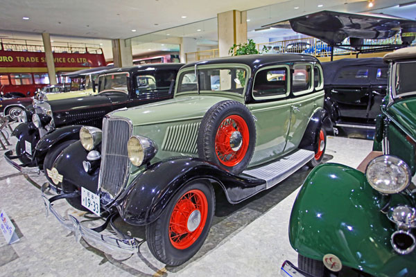 M-BASE エムベース ｜ 街角のクルマたちAtoZ